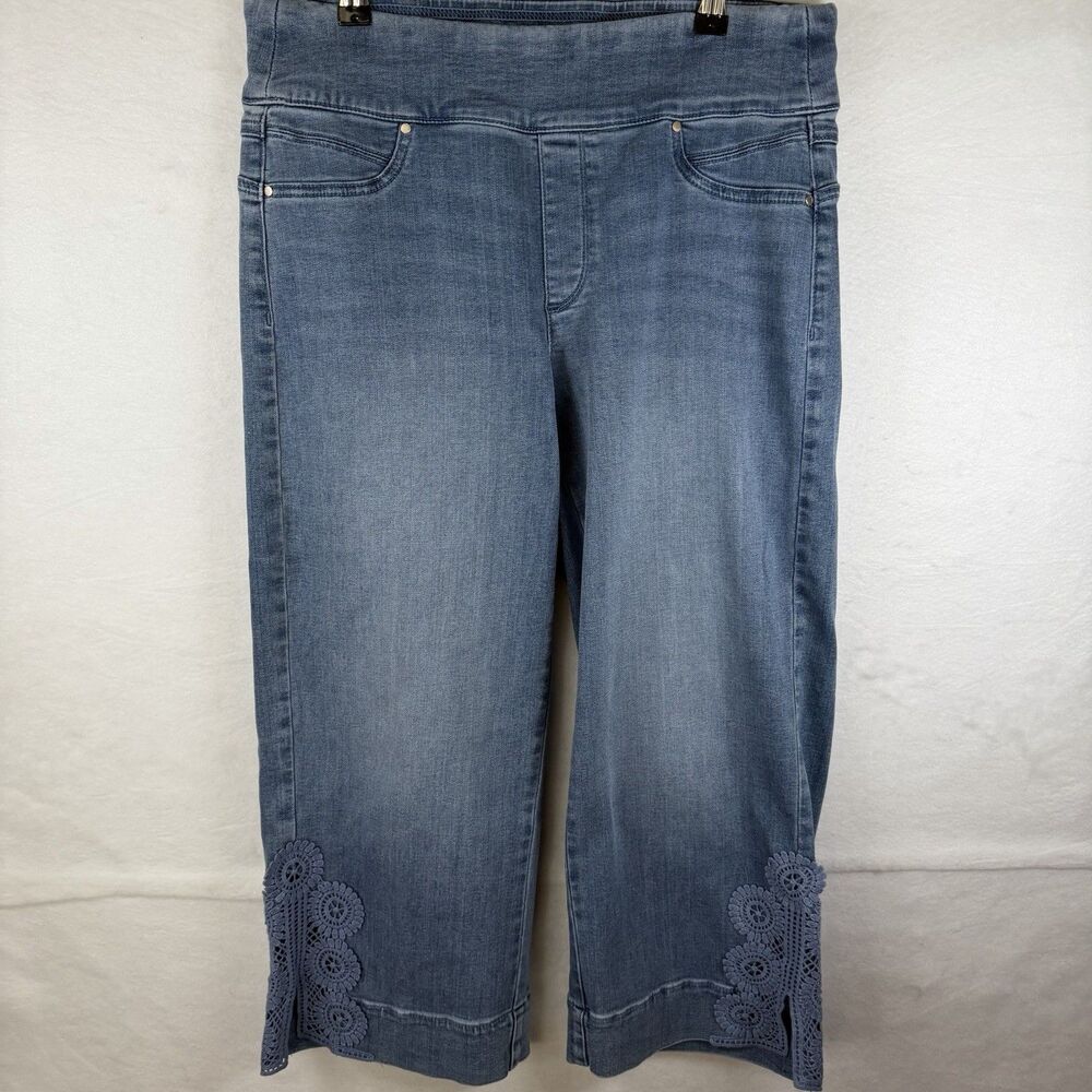 Chicos Perfect Stretch Crop Jeans Crocheted Hem‎ Super Soft Comfy Sz 1/8/M